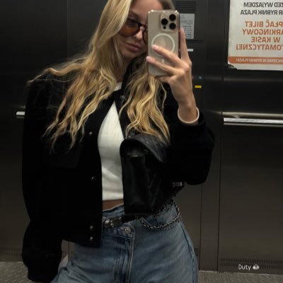 FindommeMis's profile picture. #moneymistress ricordatevi SOLO con i vostri soldi attirate la mia attenzione! tribute PAYPAL/REVOLUT/BUONI AMAZON - NON FACCIO REALE