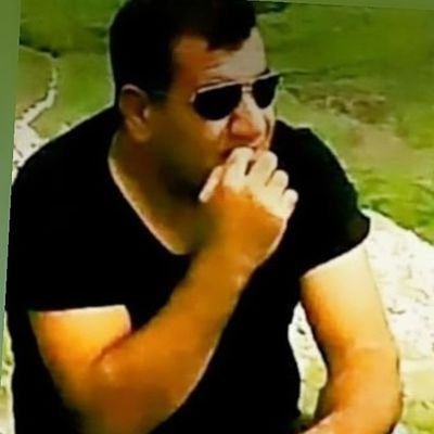 BaMerdix's profile picture. 💥
NÛ
