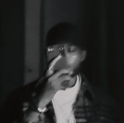 dushene_codes's profile picture. ||| Software engineer |||