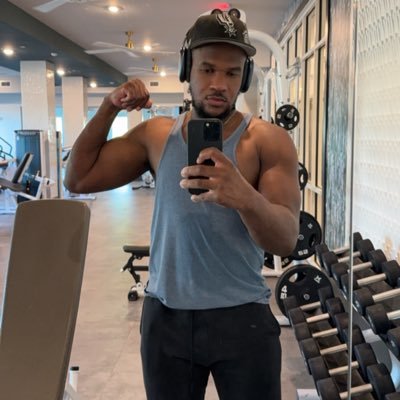 CED_LUVS_BEY's profile picture. I love everything Beyoncé. #GospursGo ✊🏿