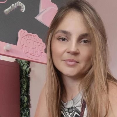 ToskaMilica's profile picture. DM Systems | Sales Growth| Real Results.
Helping coaches service providers & agencies close clients — faster, smarter, authentically.