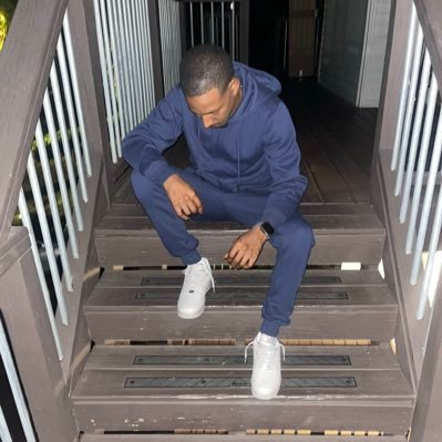 Yayo_Nuro's profile picture. welcome to my  🌎