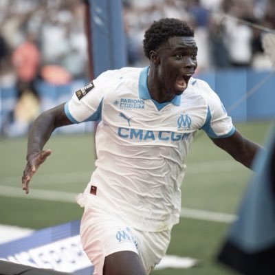 emile_lv's profile picture. @OM_Officiel 💙🤍 #TeamOM