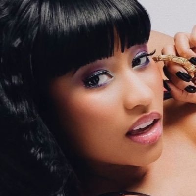 Nicki_M_Queen's profile picture. @NICKIMINAJ fσllσws♥