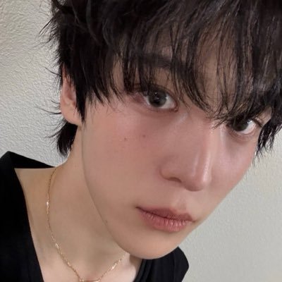 renaiciro's profile picture. 