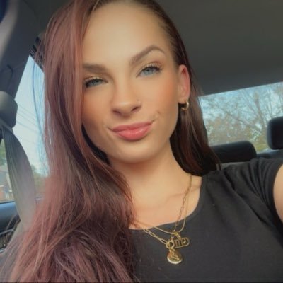 savyouaseat's profile picture. ur dream girl’s dream girl ♡´･ᴗ･`♡ ✩tn x 9✩ ☯︎︎ gigi x1 ☯︎︎ ⇨noah x1⇦ ☼team sabrina x1☼ ༄the beaches x1༄ that’s just the way life goes ･ᴗ･ who dey㋡