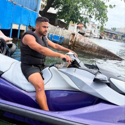 gleydson13's profile picture. 04.07.2022 😭🙏🏽🙌🏽 Tua glória é lutar! 🔴⚫️