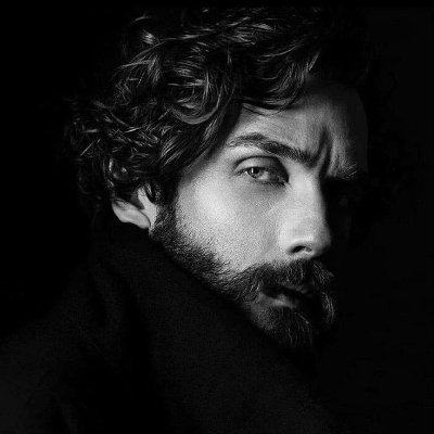 CVCV5_'s profile picture. ولدتُ لأكون استثناءً، لا تكرارًا
الحساب مشترك مع @5_g_q