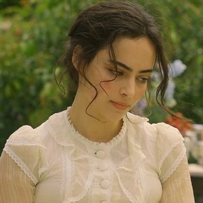 elmswoorth's profile picture. my elizabeth. my lizzy.