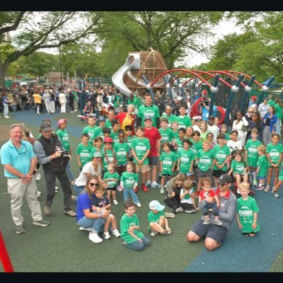 dorrisqueenxy's profile picture. Former NFL Tight End. The one and only Robbie G, who now has a bigger firmer tight end since retiring.