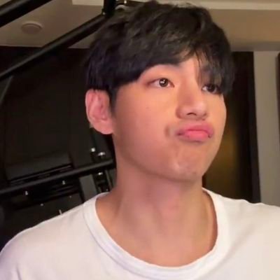 sakuraharuno296's profile picture. Bts