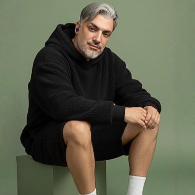 rogerioh_'s profile picture. Eu sou extraordinário, quer ver? Um brasileiro pelo mundo (da lua muitas vezes) Viagens - Comida - Estilo de Vida - Dicas o *Dr* está no @rogerio_h