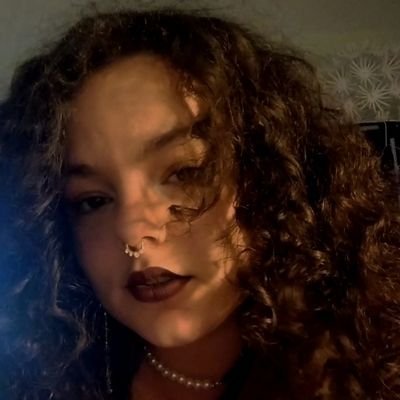 aanarchiste's profile picture. Homme capable de @thxlow / Miaou miaou les petasses