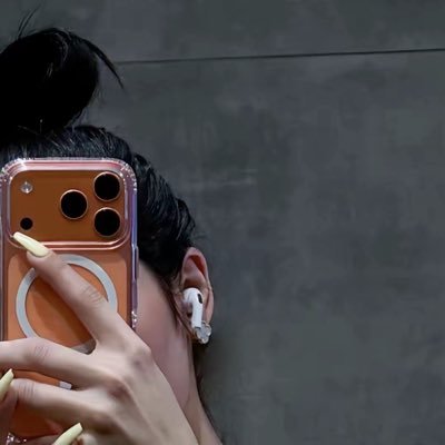 Tariff99's profile picture. رغم هوسي بالإتزان إلا أنَّ "قلبي ليك ميّال"