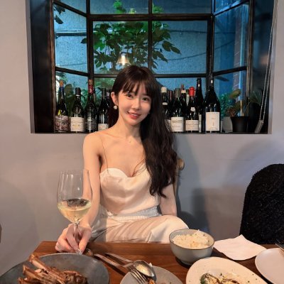 umwtf41557351's profile picture. 