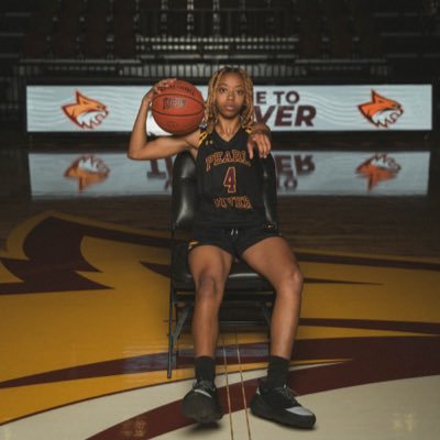 aaliyah4️⃣ Profile