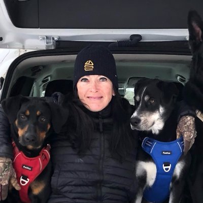 VieLacombe's profile picture. Inf. B. Sc. retraitée , NATURE et autosuffisance, 👩🏻‍🌾🐺🐓🌲🦌🎣Twitter x AVRIL 2019