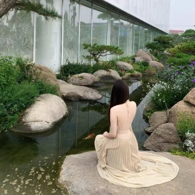 qlmwv28919594's profile picture. 