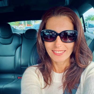 privateholder1's profile picture. Not verified, just a simple lady who loves her job & America 🇺🇸🇺🇸