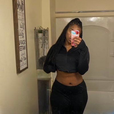 ambitious_kayy's profile picture. Add a bio to your profile