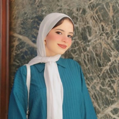 FarahMo57931816's profile picture. اتنشن واوڤر وبلعب دور الضحية وباكل مال اليتيم