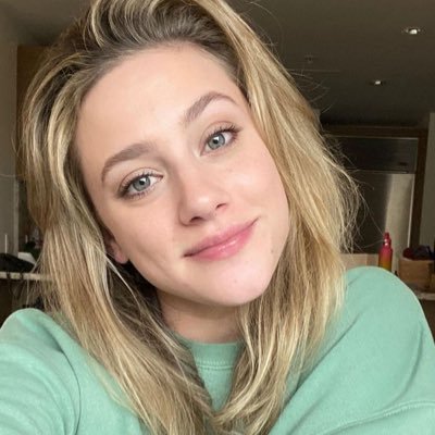 Ali99700Alice's profile picture.