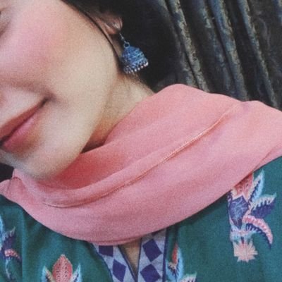 Nooryy_362's profile picture. Bhaar mein jao sab😑