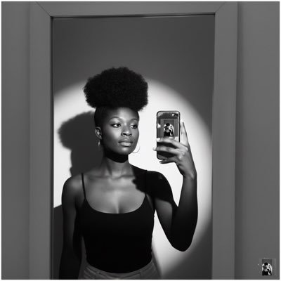 __just_maame's profile picture. GOD first|| PHOTO MODEL|| N-HAIR available for Ads✈️|-Get your YHAA'S NKUTO here @TagoeMarjorie SUBSCRIBE To my YouTube👇@sarkodie||@KinaataGh ||