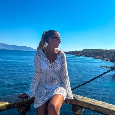 desitter_chloe's profile picture. 