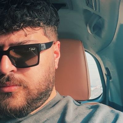 fodekirbyvers's profile picture. Back again
3 decades living on eart| forever in ur mind..
😈