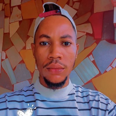 EjimarCash's profile picture. 