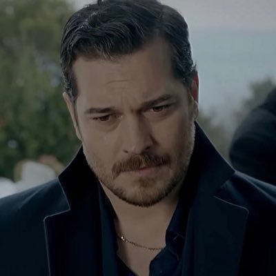 mustafaalameri7's profile picture. احيانا على المرء يجب ان يكون ثعلبا كي يلاحظ الفخاخ وعليه ان يكون اسدا كي يخيف الذئاب