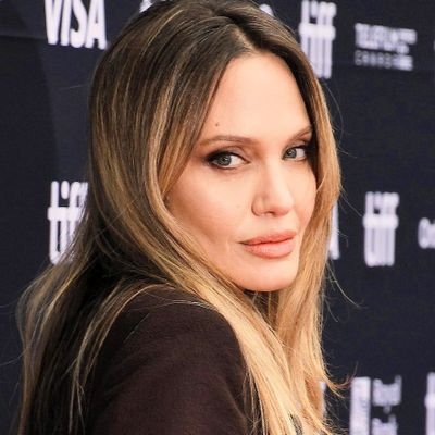FangieJolie_'s profile picture. Angelina Jolie deserves all the happiness in the world! ❤️