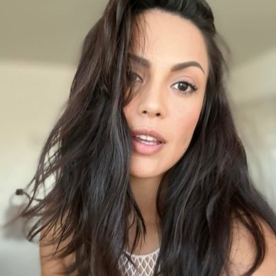 Victoria1605202's profile picture. Self-love ❤️ Looking for a serious relationship