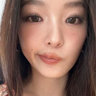 florillitasily's profile picture. 22⚢ . Que se asome la primavera en las calles de tu corazón *.⊹˚ @onlin3luz 's girlfriend ꪆৎ ˚₊˚⊹♡
