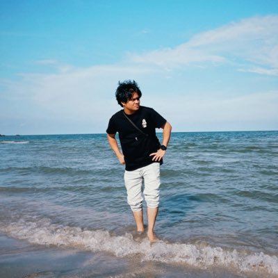 azzmeir's profile picture. An ordinary plebeian