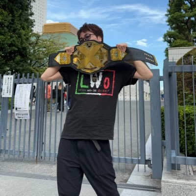 putter_saru's profile picture. WWE/NXT/LWO/✖︎○✖︎○/職業ロボットダンサー/🚬♡☕️♡🍜♡つばさ家武蔵境♡VAPE♡かまいたちの掟/コジコジ♡/フォローします!返します!