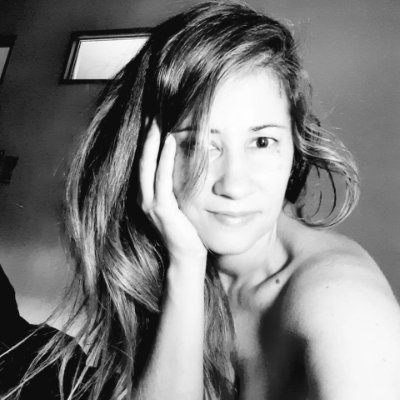 OxyLorena's profile picture. Lectora. Internacionalista. Tech MBA @UdeSA #WomenInSTEM