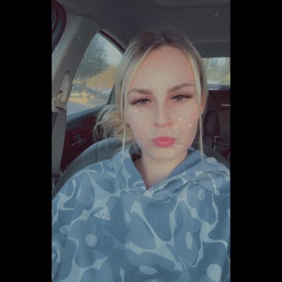 @yung_rosaa