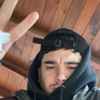Nahusantoro_'s profile picture. 