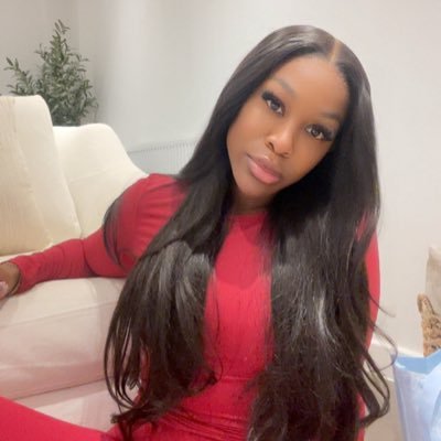 axhleighlouise's profile picture. Presenter, Host, Social Commentator #TalksWithAsh  ✉️ info@ashleighlouise.com