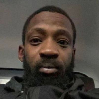 IDEM___'s profile picture. J’emmène la misère en balade