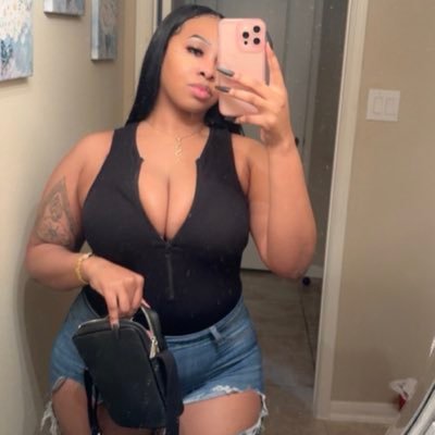 EyecandyReee's profile picture. NOLA➡️HTX🌸💦♒️