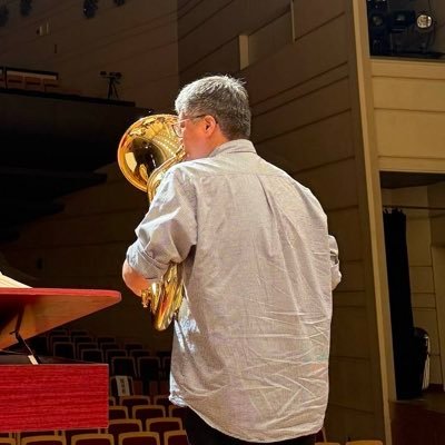 ushishieuph's profile picture. 