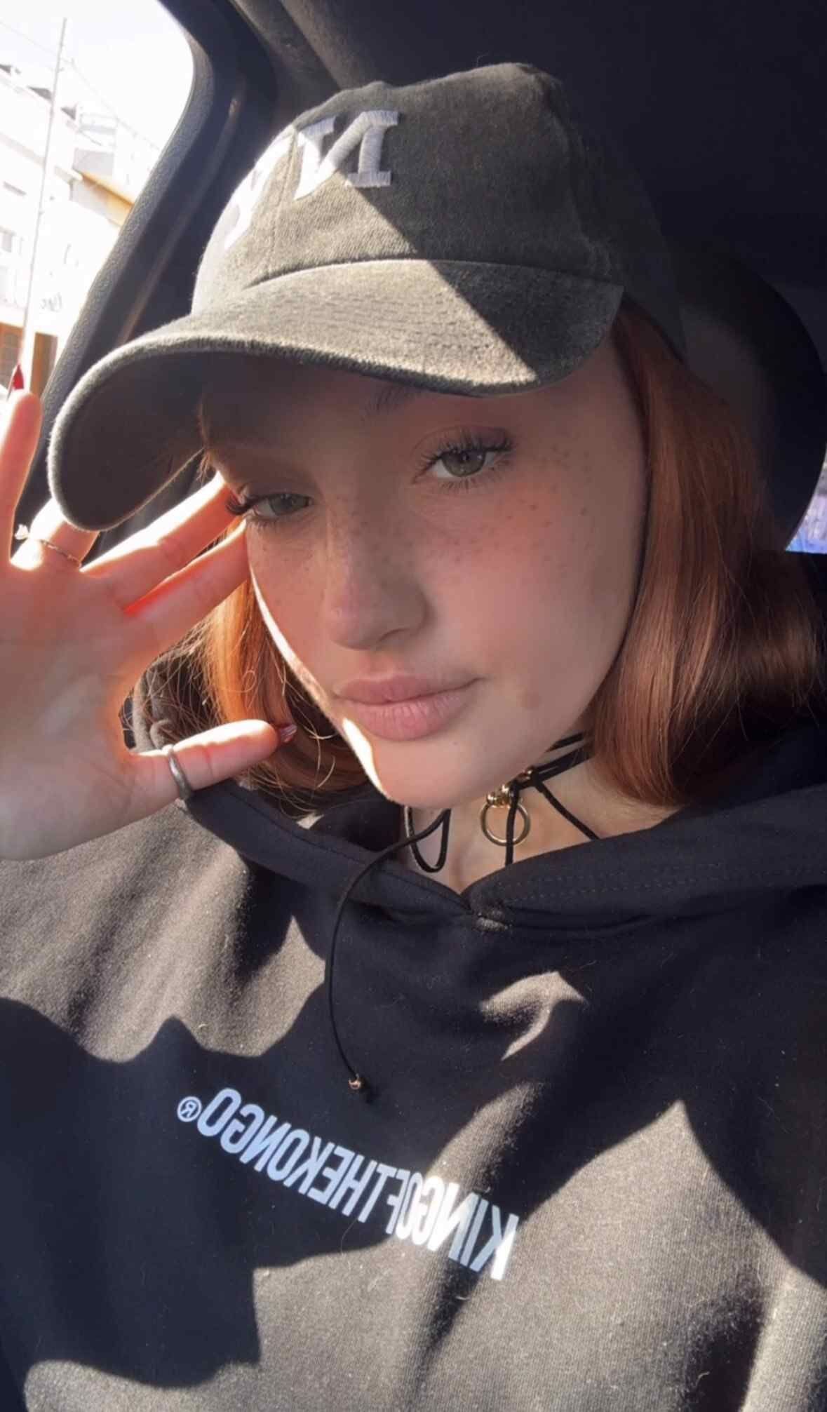 euluananaves's profile picture. helloo 21 and female ⋆ alternate accountready to meetamazing people/friendsto message
