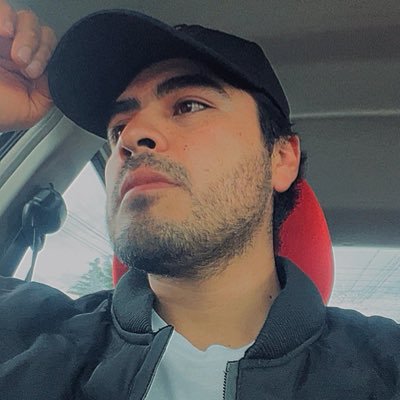 FerAndradeee's profile picture. 