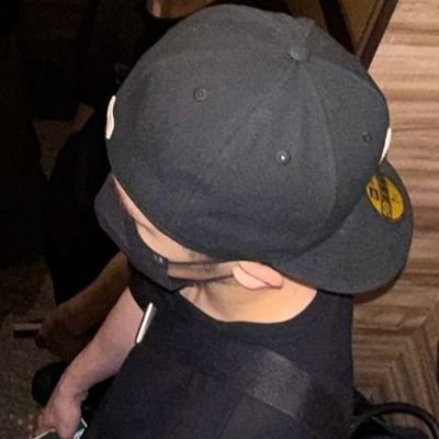 iwoojii's profile picture. #kyeomshu #jicheol