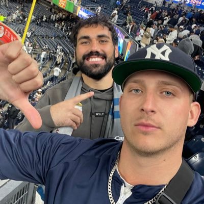 RossiOnX's profile picture. 