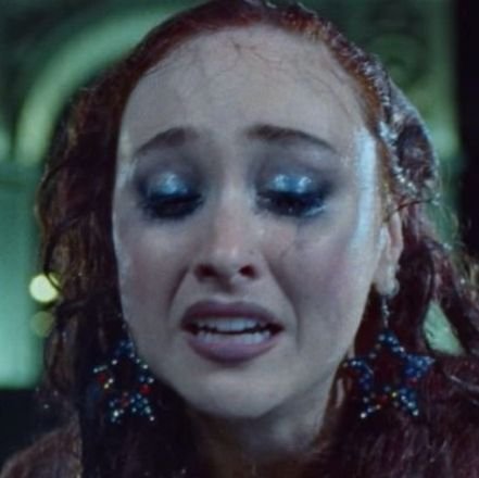 seawewewed's profile picture. aqui é taylor swift, lá é algas @aldamenegale