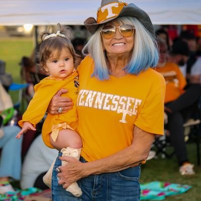 pannholt's profile picture. Just a Jersey Girl, raised up On Rocky Top.  Bf's 
w/Tanya Tucker 1987 
Beaulieu & Felice wrote it, Dolly Parton sang it, John Ward said it. The Original UT!